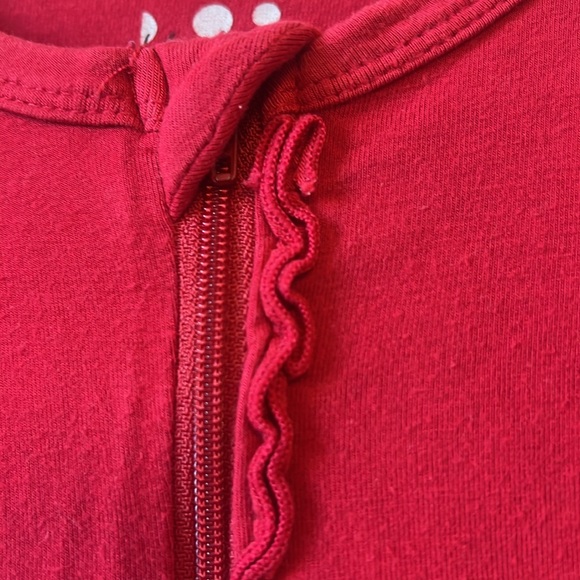 Kic Kee Pants girl zip pajama 9 to 12 mo ruffle long sleeve and bottom berry red - Picture 2 of 9